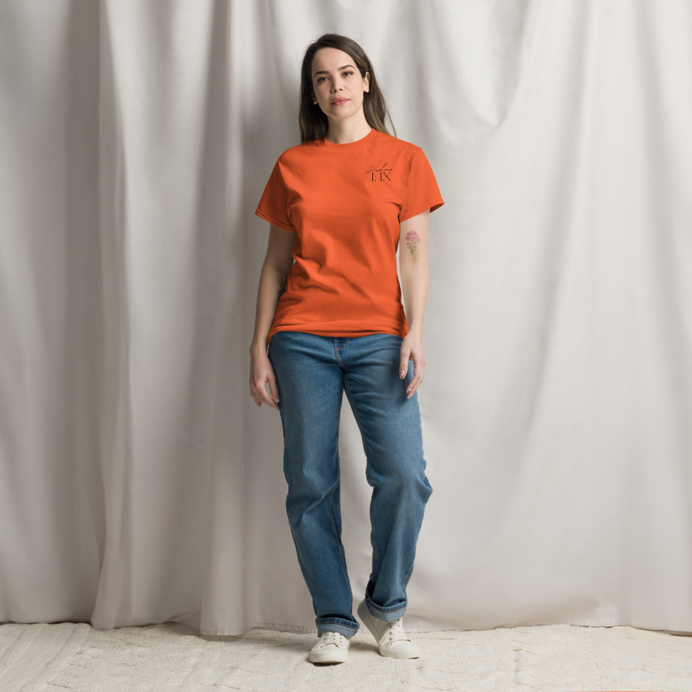Be Strong & Courageous | T-Shirt
